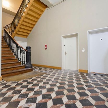 Апартаменты Locationstourcoing - Le Colbert Экстерьер фото